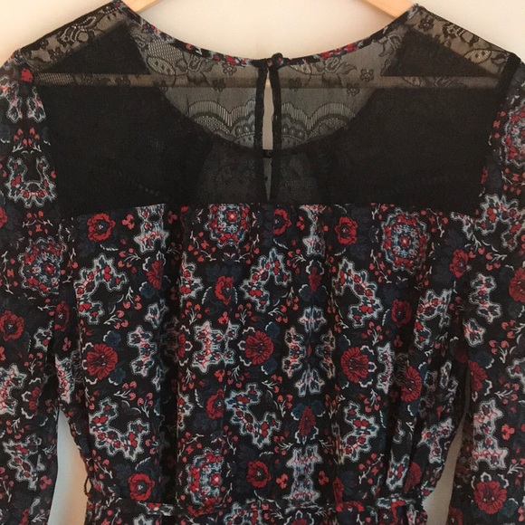 Wendy Bellissimo Black Lace Flower Blouse - Picture 12 of 16